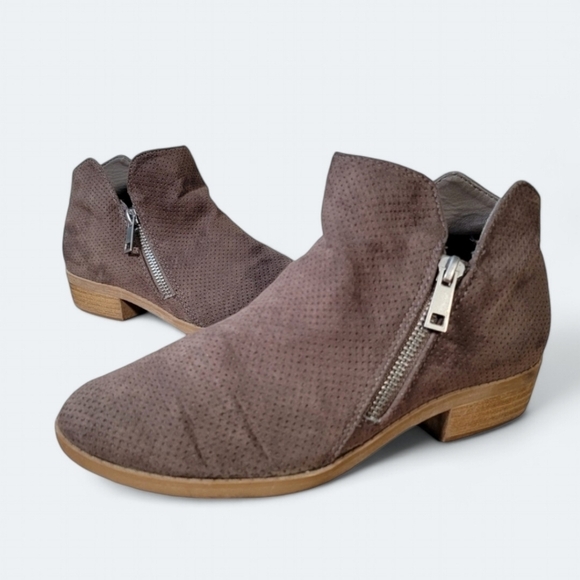 Universal Threads Dylan Faux Suede Ankle Boots Size 6.5 - Picture 1 of 15